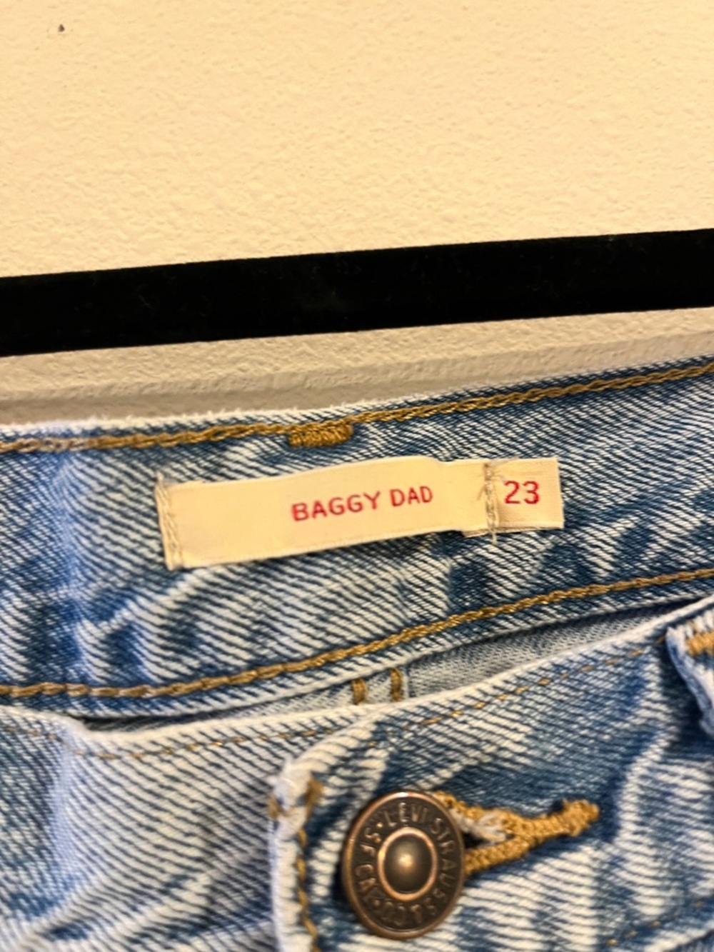 Levi's Light Blue Wide Leg Jeans - Picture 6 of 7